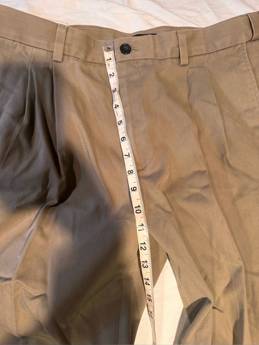 Eddie Bauer Men's Tan Pleated Chino Pants - Picture 10 of 11